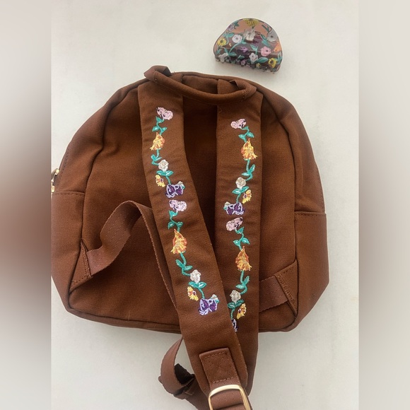 Taylor Swift acoustic piano bundle! Backpack & hair clip - Picture 2 of 4